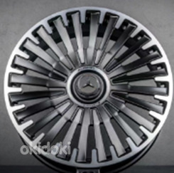 R20x8.5  5X112  ET  32  66.6  Y0425  Gloss Black (GB)  For MER  (P2)  (HYBRID FORGED Rear+Front (Piano Black))