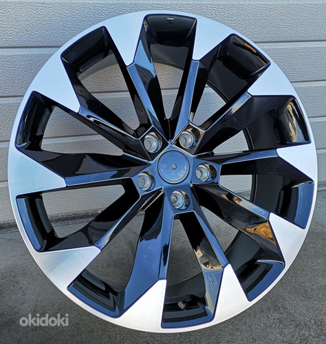 R17x7  5X112  ET  43  57.1  XE354  Black Polished (MB)  For SKODA  (R)  ((AKC 70 Eur))