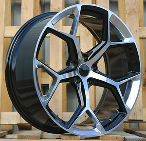 R19x8.5  5X112  ET  32  66.5  I5598  Silver Black Half Matt (SIBLHM)  For AUD  (P1)  (Black Polished Mirror Spokes) (1 foto / 1)