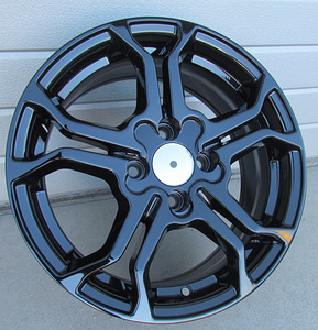 R15x6.5  4X100  ET  38  60.1  FR566  Black (BL)  For RENAU  (R) (1 foto / 1)