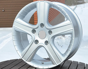 R17x7.5  5X130  ET  50  71.6  BY295  Silver (SI)  For VW  (K3)  (Touareg (AKC 40 Eur)) (1 foto / 1)