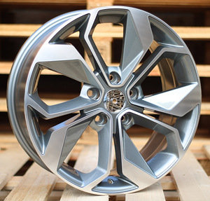 R15x6.5  5X114.3  ET  45  66.1  B5168  Grey Polished+Powder Coating (MGPC)  For RENAU  (R)  ((AKC 55 Eur)) (1 foto / 1)