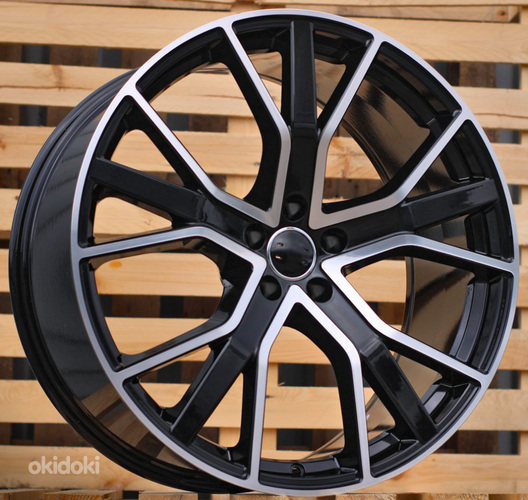 R22x9.5  5X112  ET  31  66.5  B5131  (FBX133)  Black Polished (MB)  For AUD  (P2)  (HYBRID FORGED)
