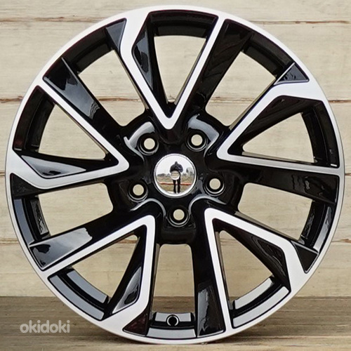 R17 AMZ 5501 Black polish 17x7 5x114.3