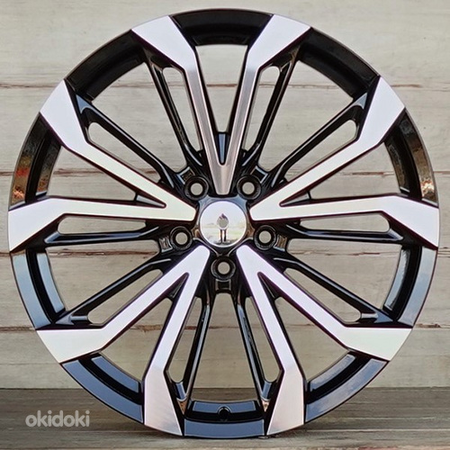 R18 AMZ 5468X Black polish 18x8 5x114.3