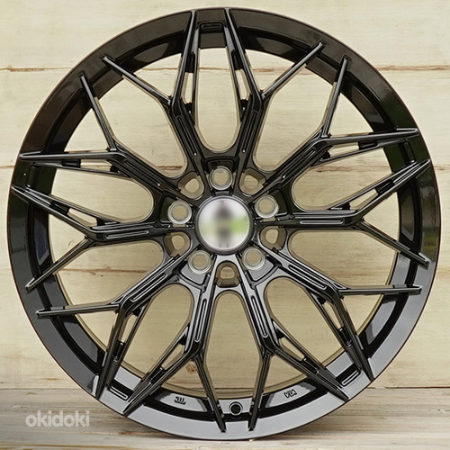 R18 AMZ XL6006 Black 18x8 5x108