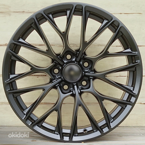 R19 AMZ M5501 Matt Black 19x8.5 5x114.3