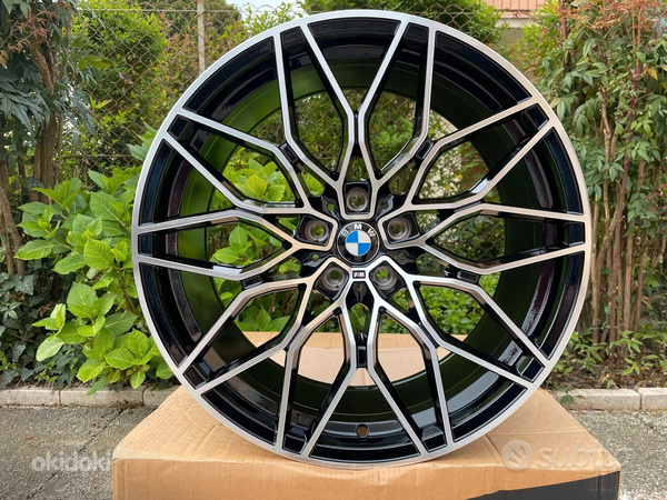 R19 BMW 5x120 AMZ H3242 Black Polished erilaiad 19x9.5 ja 19x8.5