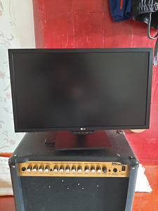 Lg 24gm79g-b монитор (1 фото из 4)