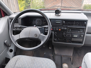 Vw multivan t4 2.4 57kw varuosadena (4 foto / 8)
