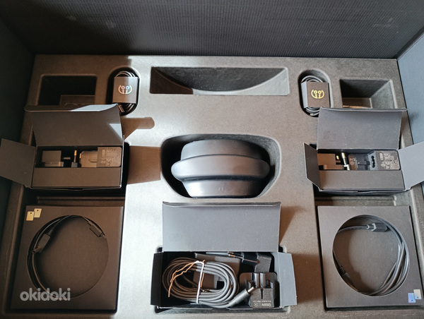 Комплект виртуальной реальности Valve Index
