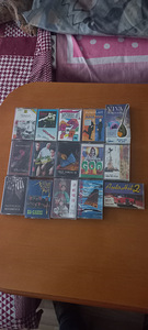 Кассеты, VHS, винилы, диафильмы, магнитофонные ленты