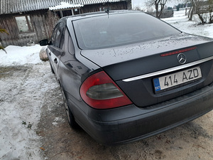 Мб w211 фейслифтинг (5 фото из 6)