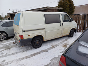 Vw t4 buss 1,9 td (2 foto / 3)