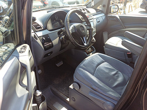 Mb Viano (8 фото из 12)