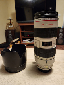 Canon ef 70-200mm f2.8 L IS USM (1 foto / 3)