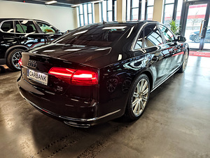 AUDI A8 QUATTRO DESIGN SELECTION 2017 (3 foto / 15)