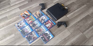 Ps4 set for sale (1 foto / 4)