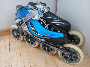 Роликовые коньки Rollerblade (110) (3 фото из 3)