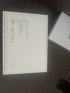 Apple MacBook Air M4 16/256 (2 foto / 6)