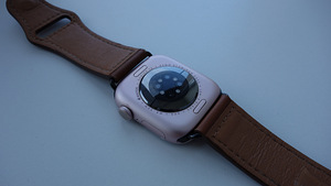 Apple watch series 10 (2 foto / 5)