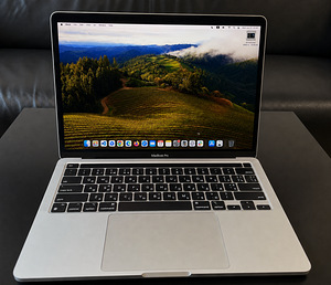 MacBook Pro 13" M1 (2020) 16 GB RAM / 256 GB SSD (1 foto / 6)