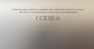 MacBook Pro 13" M1 (2020) 16 GB RAM / 256 GB SSD (5 foto / 6)