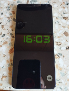 Motorola Moto G06 (4 фото из 5)
