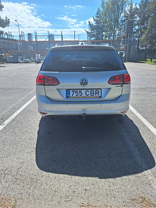 Volkswagen golf (5 foto / 10)