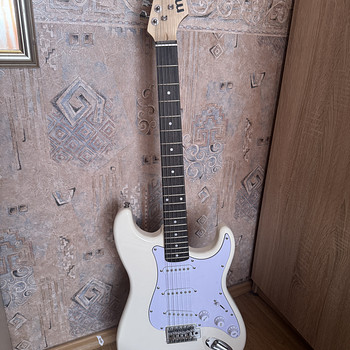 Electric guitar