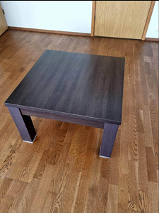 Журнальный столик (2 фото из 2)