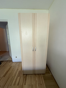 Riidekapp (2 foto / 3)