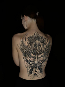 Услуги тату и пирсинга в студии VEAN TATTOO Pärnu (10 фото из 10)