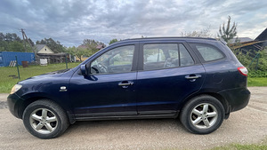 Hyundai Santa Fe 2.2 CRDi 4WD (5 foto / 10)