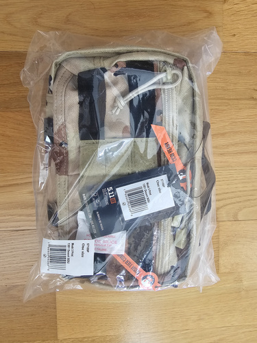 Sling-kott 5.11 RUSH MOAB 3 Print - Desert BDU