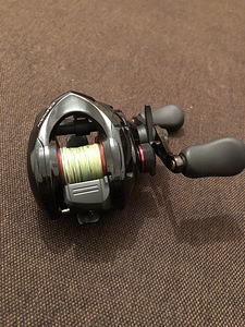 Продам катушку shimano 150 caenan (3 фото из 4)