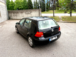 Volkswagen Golf 4 (2 foto / 15)