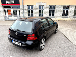 Volkswagen Golf (4 foto / 15)