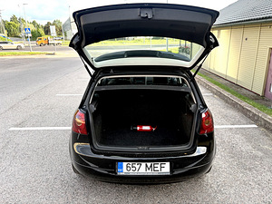 Volkswagen Golf 5 (7 foto / 15)