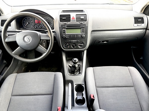Volkswagen Golf 5 (9 foto / 15)