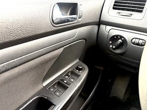 Volkswagen Golf 5 (15 foto / 15)