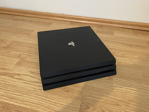Playstation 4 Pro (PS4 Pro 1TB) (2 фото из 9)