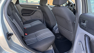 Ford Focus 1,6 74kW, 2010 a. (7 foto / 10)