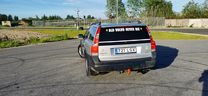 Volvo XC70 (10 фото из 11)