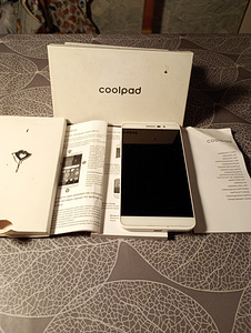 Смартфон COOLPAD б/у, 1 год, в упаковке, комплектный (3 фото из 6)