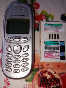 Nupu telefon Sony Ericsson,motorola Nokia. Koos laadijaga (9 foto / 9)