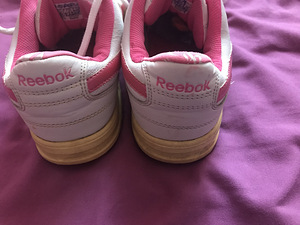 Reebok tossud vabaajajalatsid EU37, kasutatud (3 foto / 4)