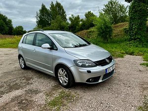 Volkswagen Golf ( 77kW). MÜÜDUD (1 foto / 11)