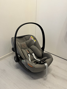 Cybex Cloud G i-Size 40-87cm, Lava Grey (2 фото из 5)