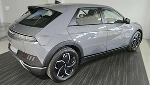 Hyundai IONIQ 5 (4 foto / 15)